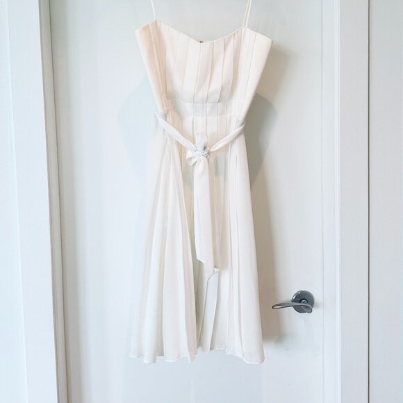 L'Agence White Pleated Dress Size 6 - Picture 1 of 6